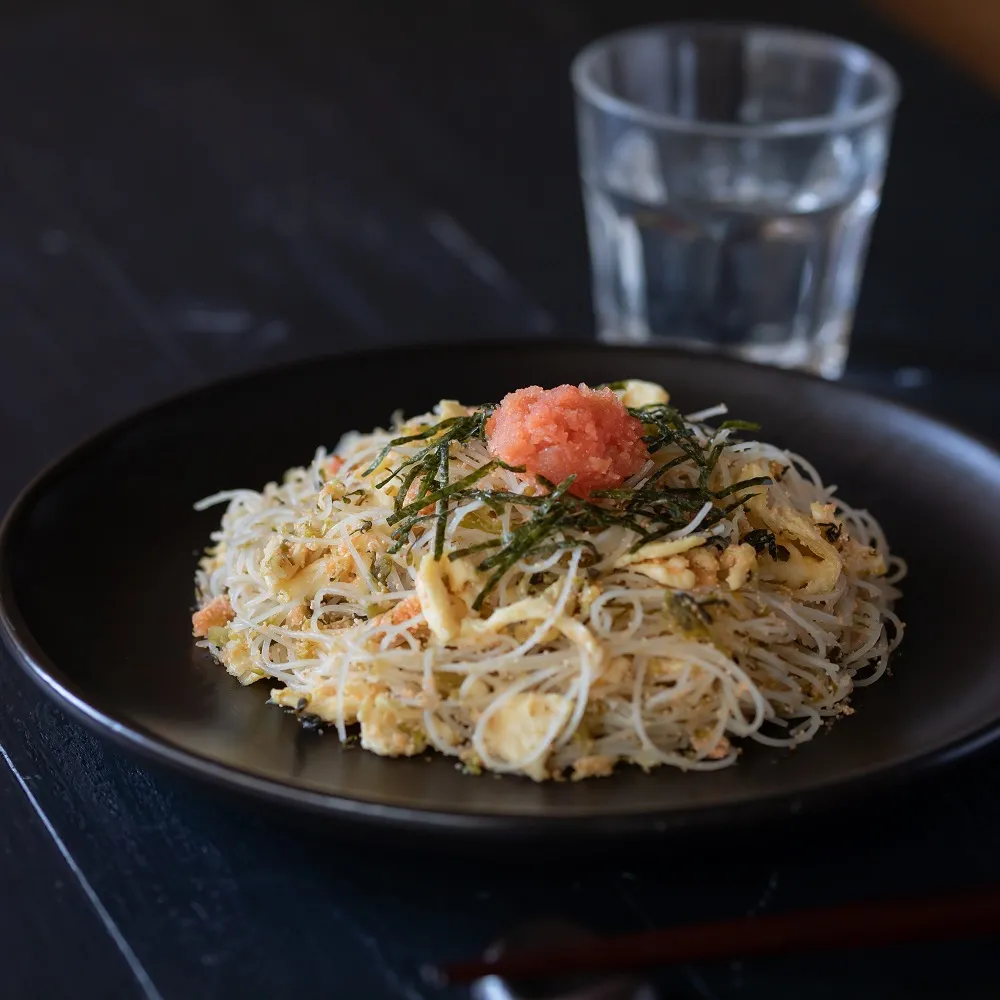 味付けいらずで簡単!めんたい高菜の焼ビーフン_作り方