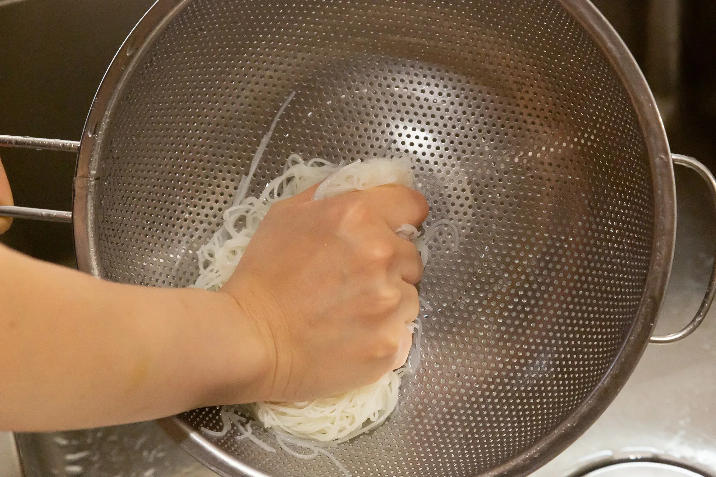 アクアパッツァ風ビーフン ~ 塩こうじでふっくら♪ ~_作り方