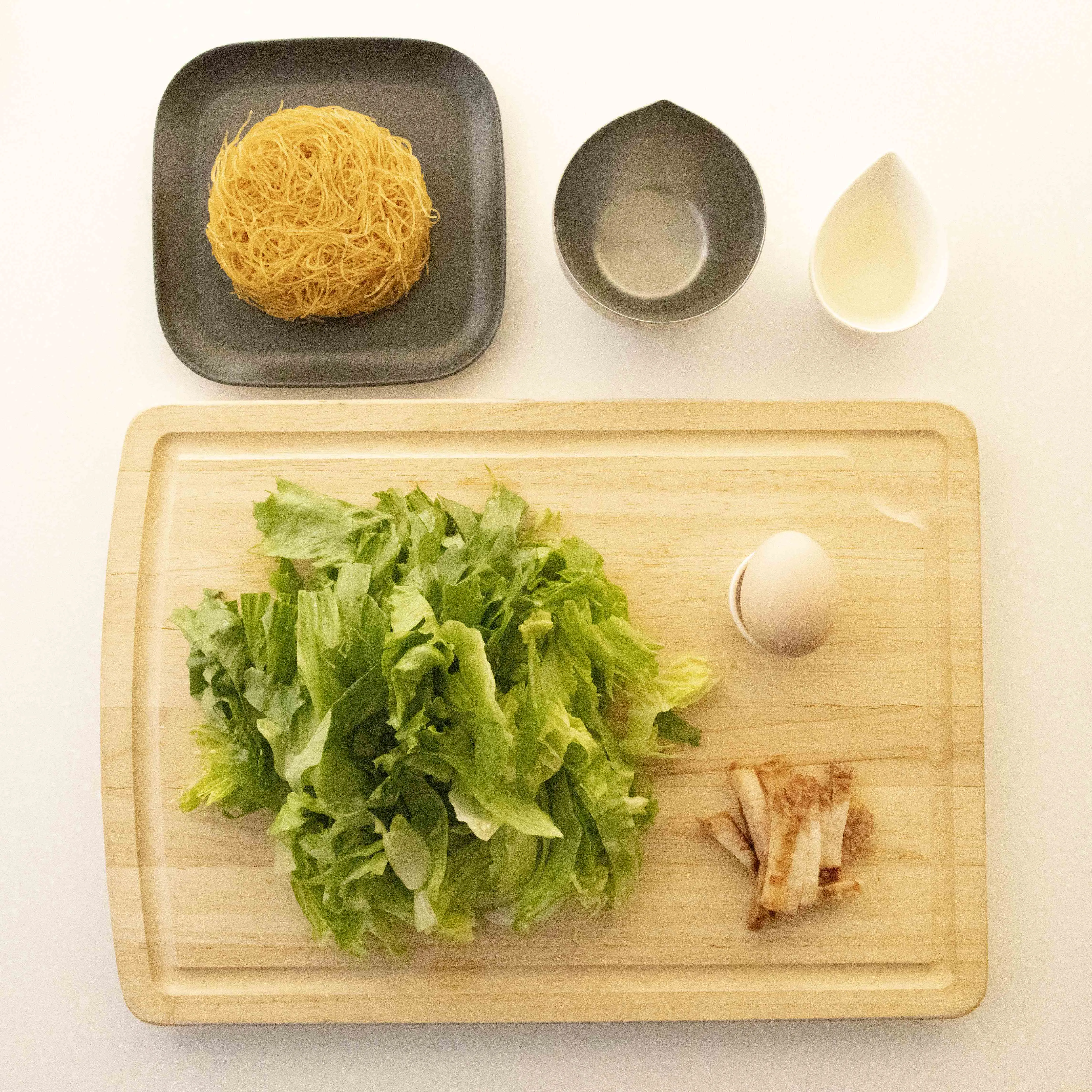 レタスたっぷり♪炒飯風ビーフン_作り方