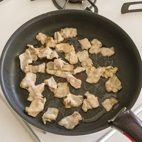 香りさわやか♪豚バラとみょうがの焼ビーフン_作り方