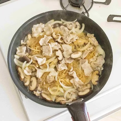 肉厚ジューシー!飛騨やまっこの焼ビーフン_作り方