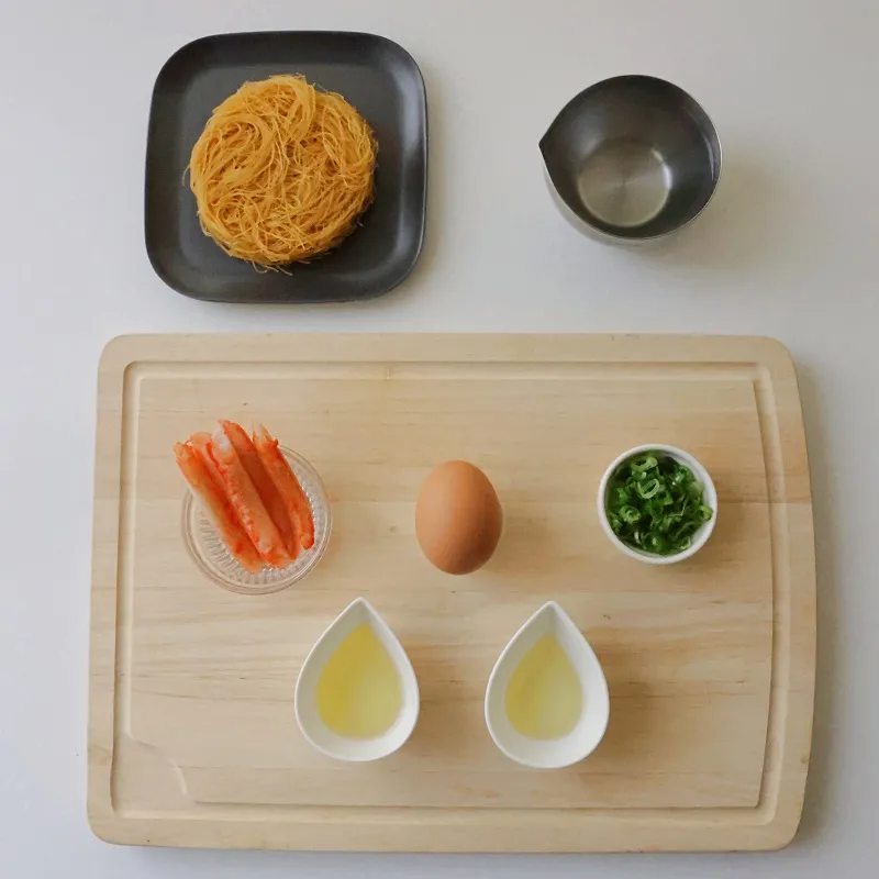 簡単!調味料いらずのお手軽かに玉ビーフン!_作り方