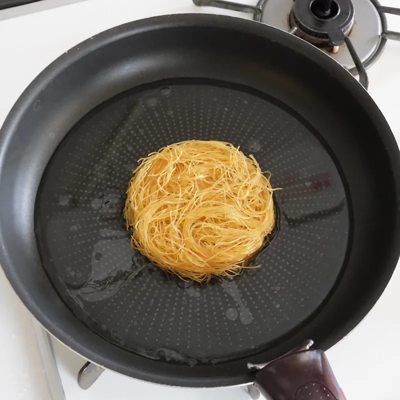 簡単!調味料いらずのお手軽かに玉ビーフン!_作り方