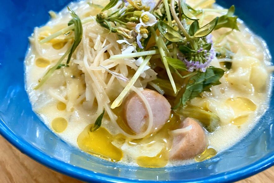 ヨーグルトと塩麹のスープビーフン