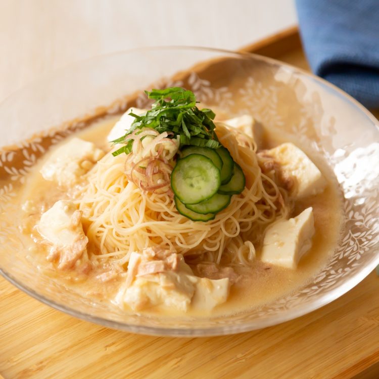 ツナ缶で簡単♪夏にぴったり冷や汁ビーフン