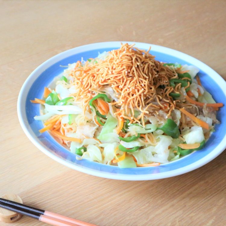 麺も野菜もましましベビースター焼ビーフン