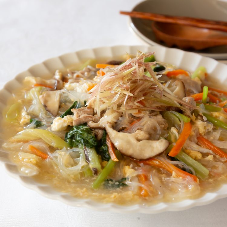 グルテンフリーのおかず中華レシピ！豚肉と野菜のあんかけ春雨