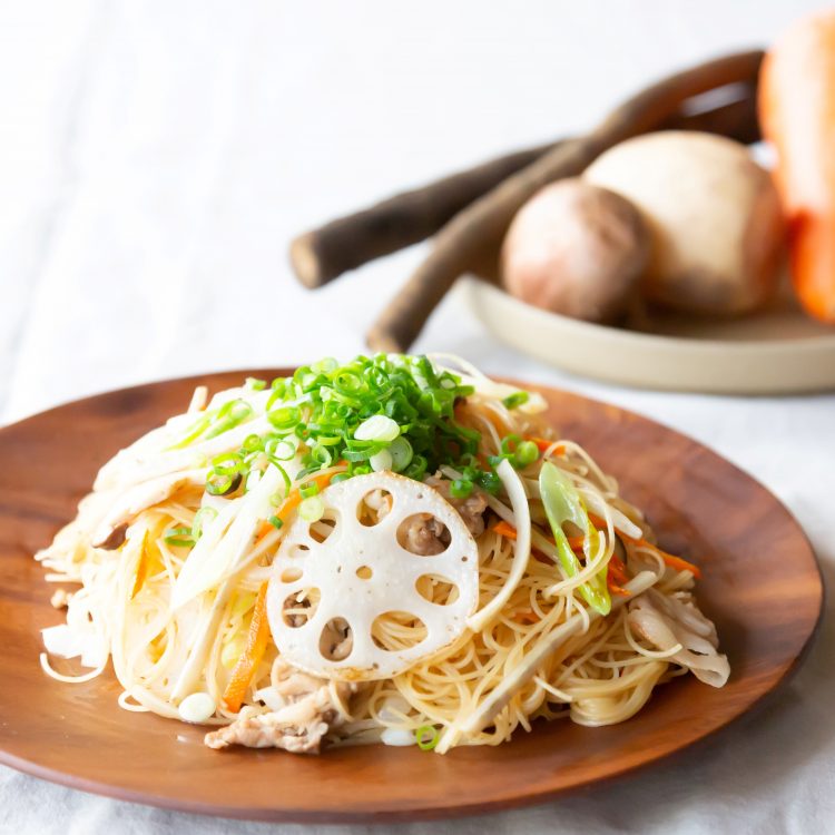 根菜たっぷり!おすすめの焼ビーフンレシピ