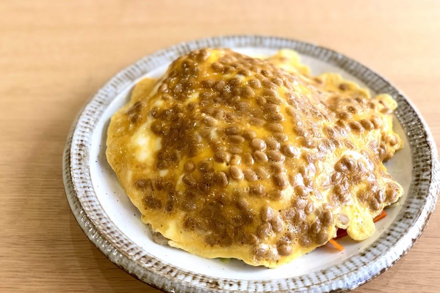 納豆卵オムカレー焼ビーフン
