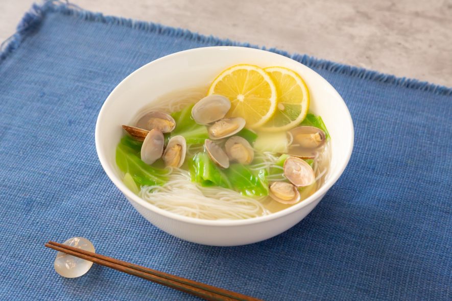 あさりとキャベツのスープビーフン 旨みたっぷりの出汁の作り方