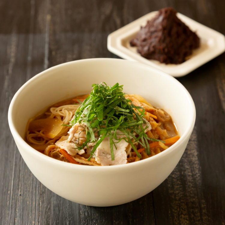 栄養満点！酒粕と赤味噌の冷しビーフン