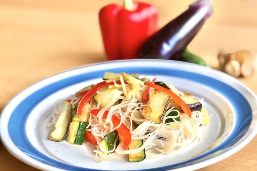 夏野菜たっぷり♪千葉ケンミン焼ビーフン