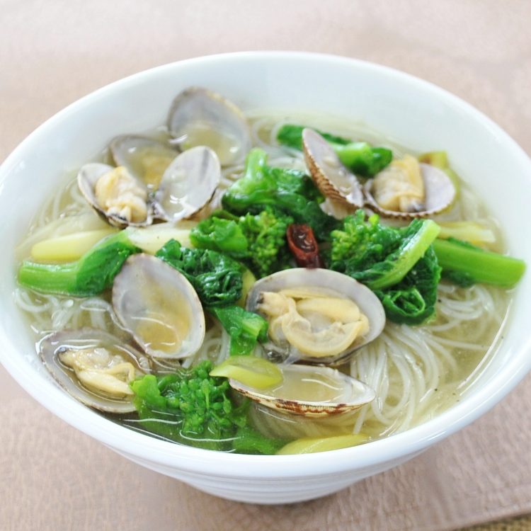 アサリと菜の花の汁ビーフン