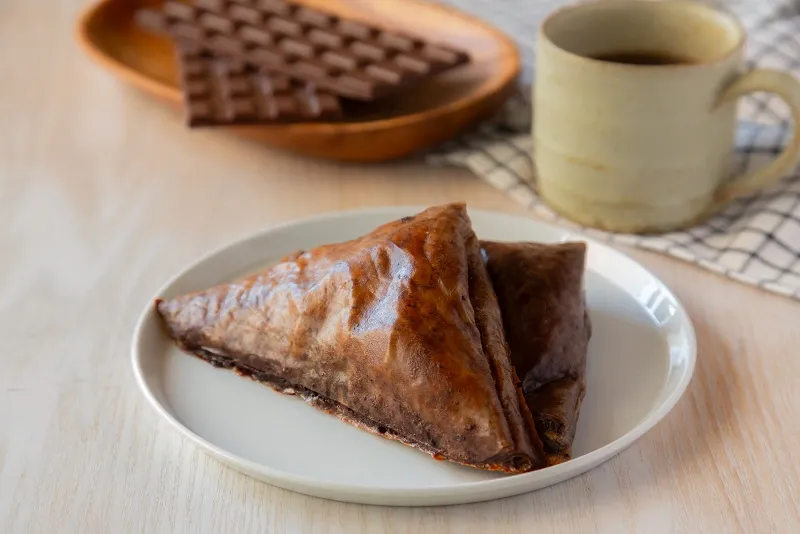 ライスペーパーで簡単♪グルテンフリーのもちもちチョコパイ