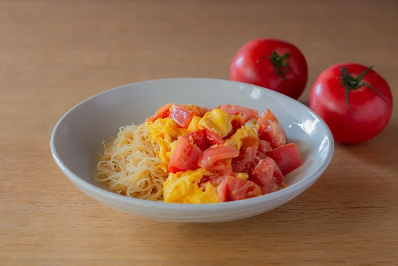 トマ玉ビーフン♪とろふわ卵とジュワとトマトのうま味炒めのレシピ