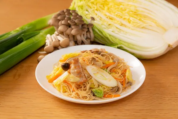 鍋野菜たっぷり焼ビーフン