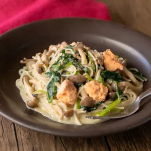 簡単ワンパン調理！生クリーム不要！鮭のクリームパスタ