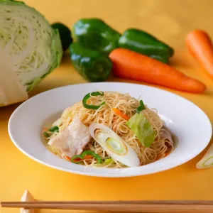 簡単でおいしい焼ビーフンレシピ 手間いらずの時短レシピ【基本の作り方】