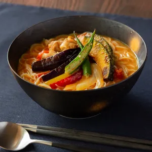 夏野菜で簡単♪スープカレービーフンのレシピ