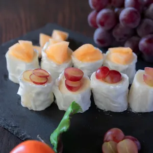 秋の果実たっぷりライスペーパークレープ