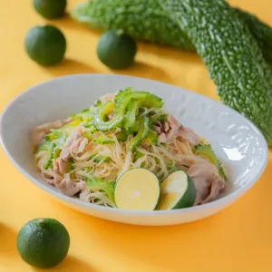 電子レンジで簡単‼ゴーヤーのさっぱり冷しゃぶビーフン
