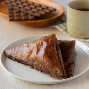 ライスペーパーで簡単♪グルテンフリーのもちもちチョコパイ