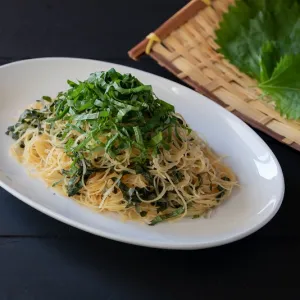 カリカリじゃこと大葉の焼ビーフン