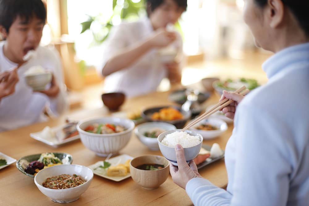 いつの時も、我が家の食卓には焼ビーフン