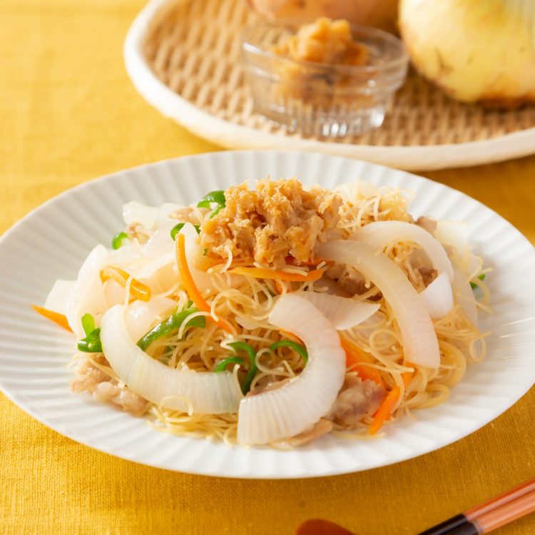 おうちで簡単 新玉ねぎの兵庫ケンミン焼ビーフン ビーフンのケンミン食品
