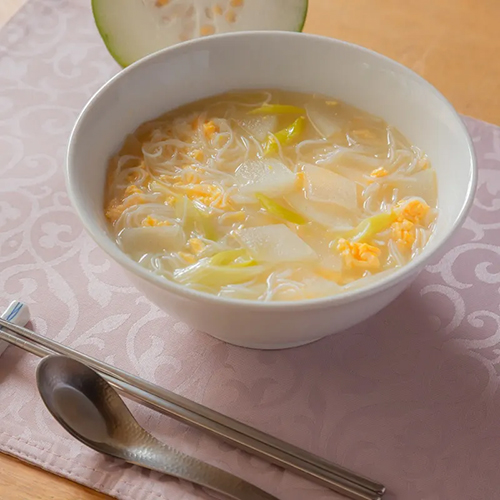 【中華風スープビーフン】