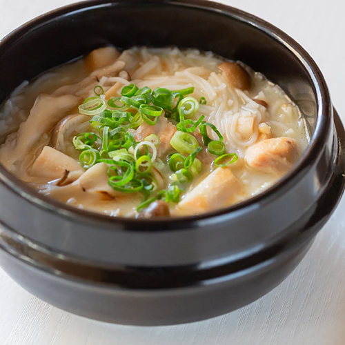 【身体が温まる鶏粥ビーフン】